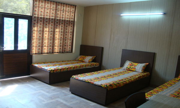 Rosewood Creek Girls Paying Guest Hostel in Aligarh